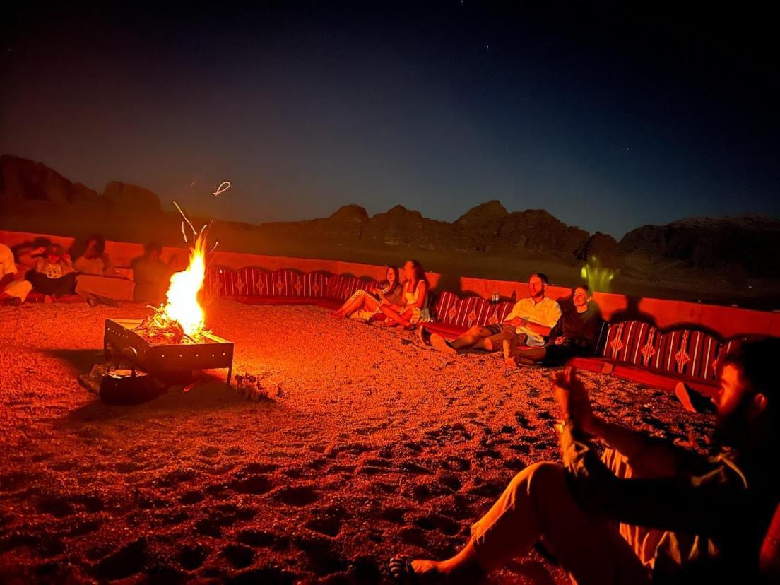 Hotel Wadi Rum Shooting Stars Camp Exterior foto