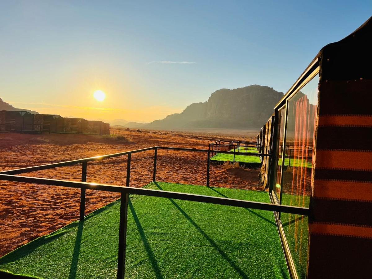 Hotel Wadi Rum Shooting Stars Camp Exterior foto