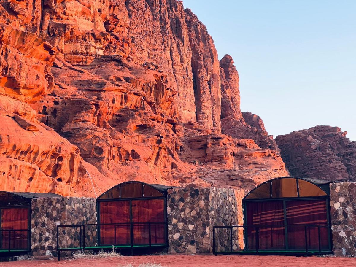 Hotel Wadi Rum Shooting Stars Camp Exterior foto