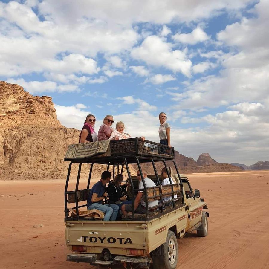 Hotel Wadi Rum Shooting Stars Camp Exterior foto