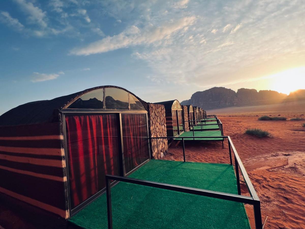 Hotel Wadi Rum Shooting Stars Camp Exterior foto